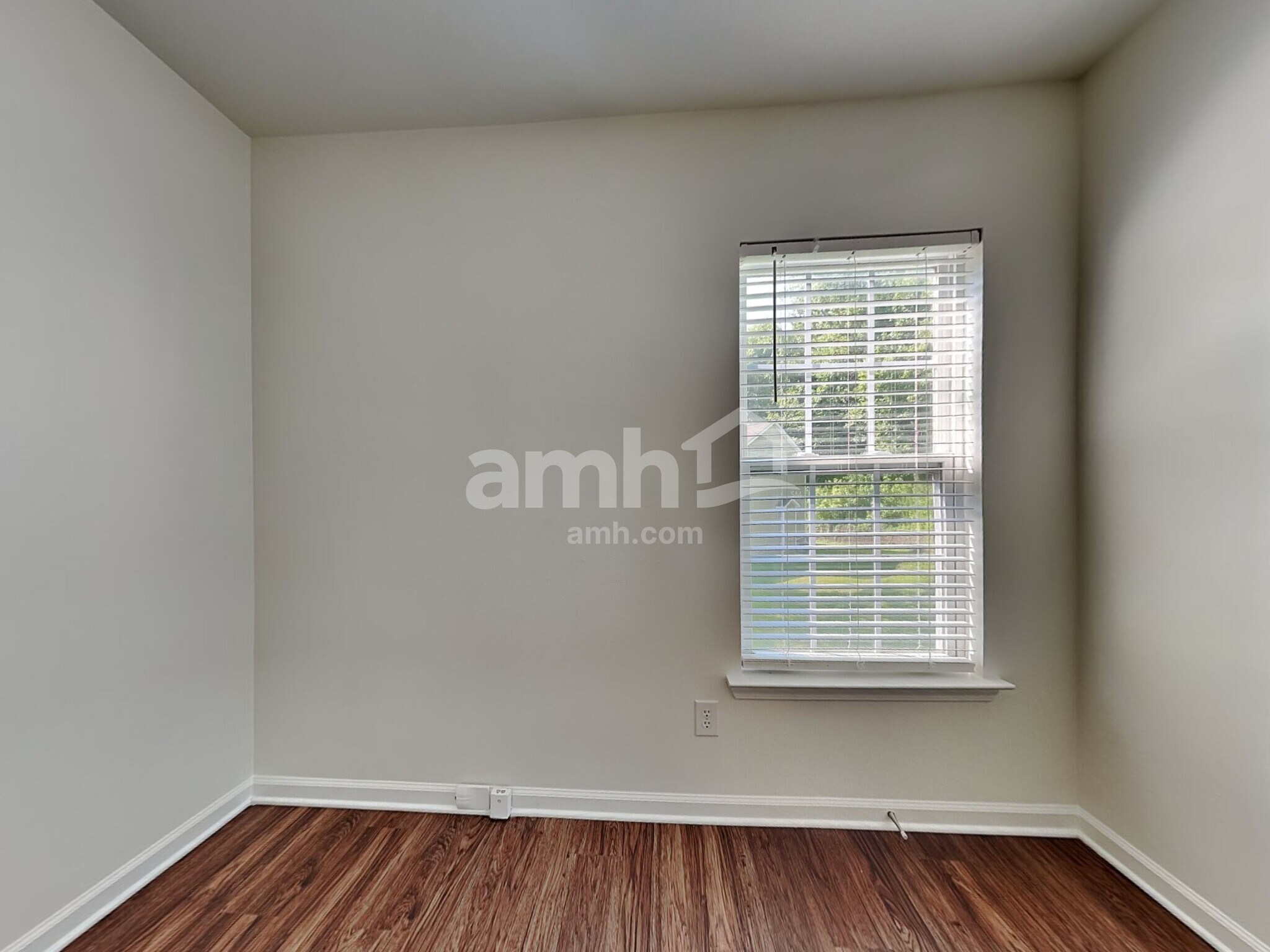 Building Photo - 3309 Glamorgan Ct