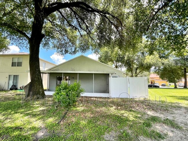Building Photo - 9824 Morris Glen Way