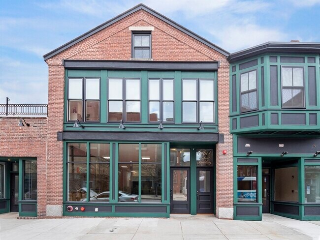 Building Photo - 140 Middlesex St