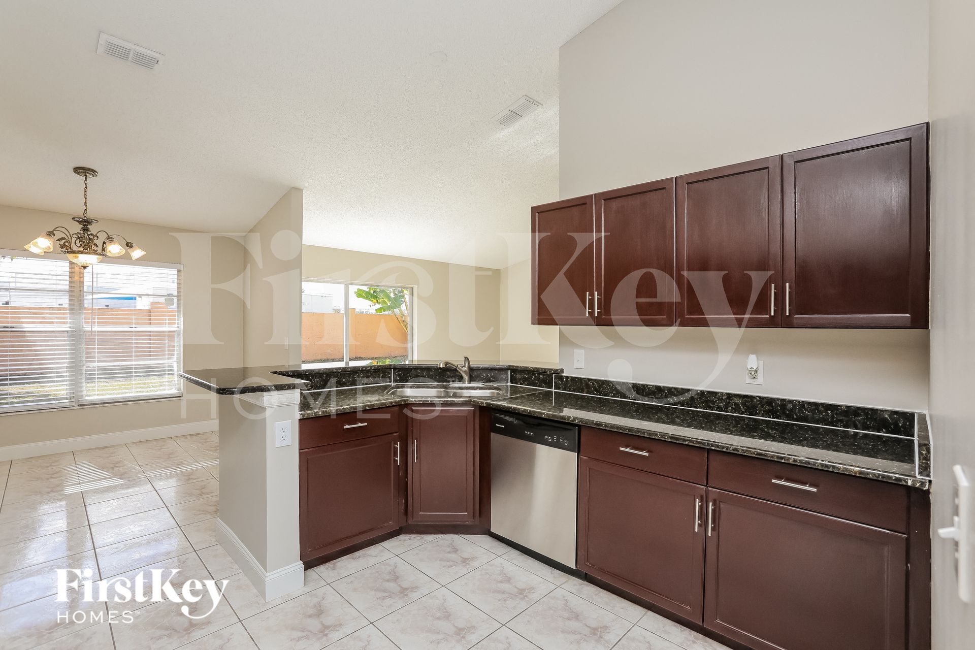 Building Photo - 2778 Muscatello St