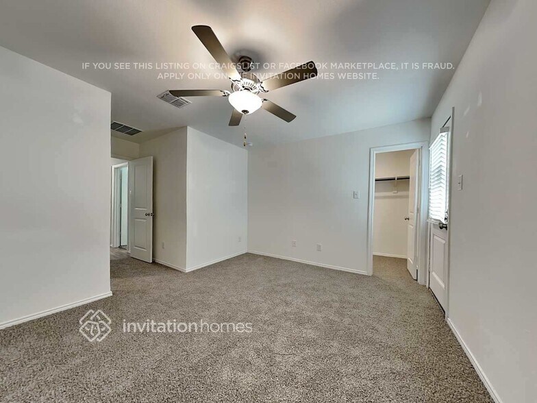 Building Photo - 301 Br Vlg Wy