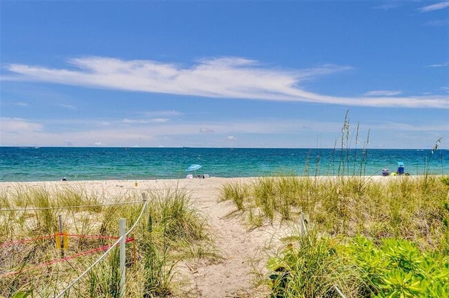 Building Photo - 1461 S Ocean Blvd