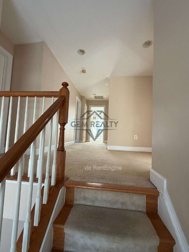 Building Photo - 3675 Expedition Dr