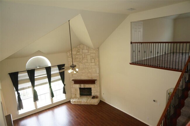 Building Photo - 11457 Gatesville Dr