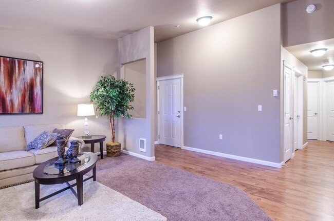 Floorplan - 8Hundred West Apartments