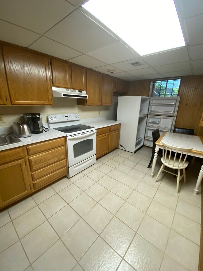 Building Photo - 5112 Norbeck Rd