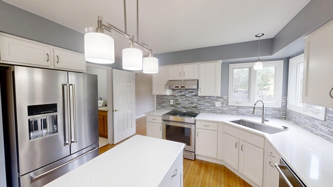 Building Photo - 1829 Michelle Ct