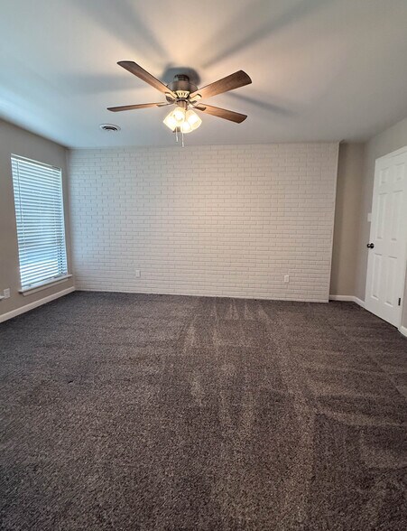 Primary bedroom - 8300 Scottingham Dr