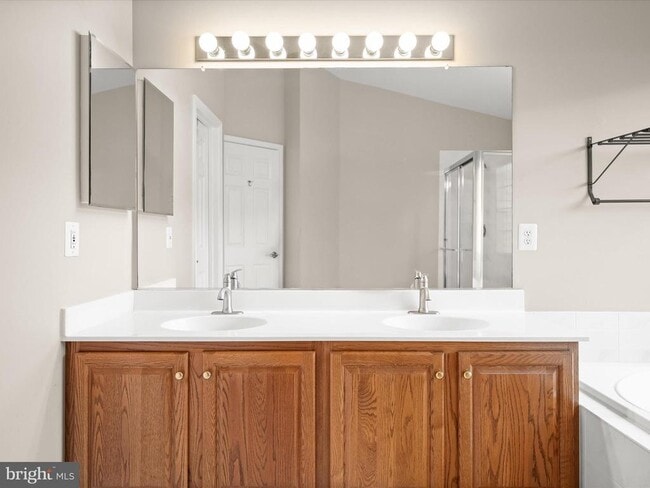 Building Photo - 10502 Chancery Ct