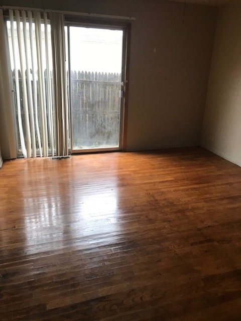 BED ROOM - 226 W Division St