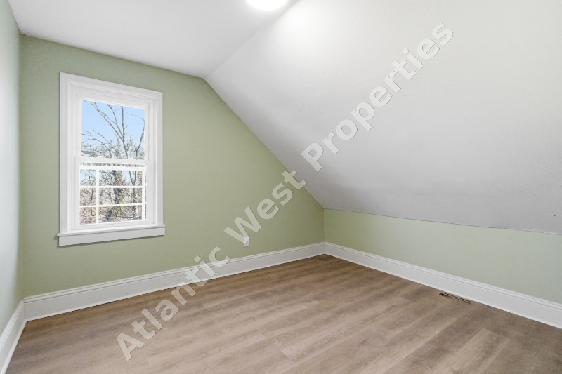 Building Photo - 1512 Blair Ave