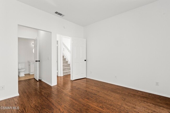 Building Photo - 495 Novara Way