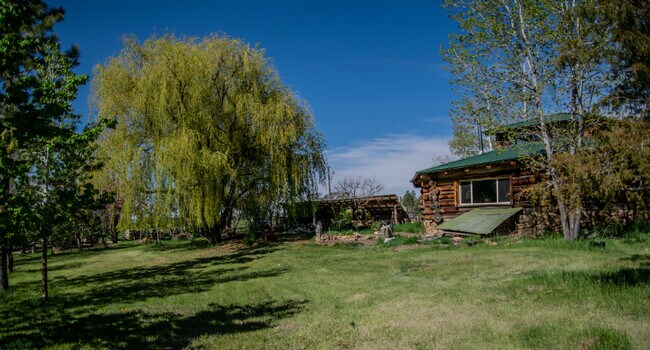 Building Photo - 43393 Co Rd M