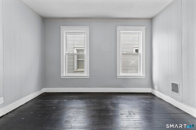 Building Photo - 78 Shelton Ave