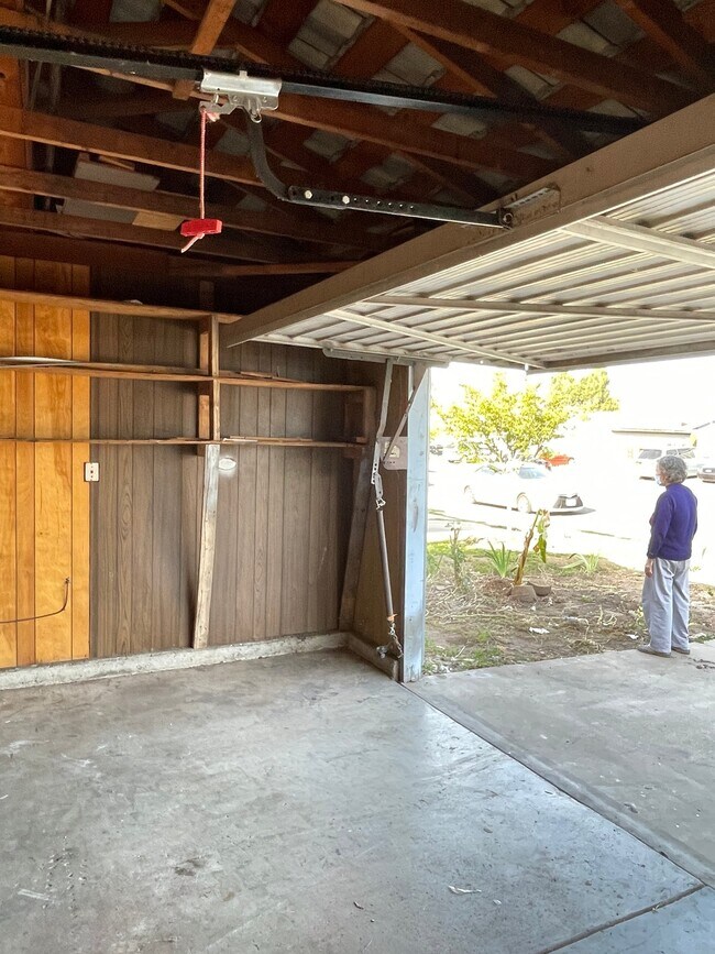 Building Photo - 2582 Gareth Cir