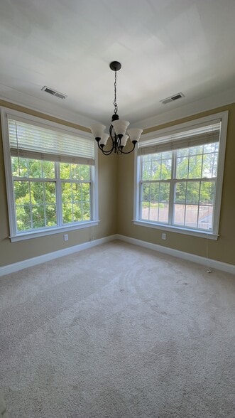 Dining - 432 Glencrest Pl
