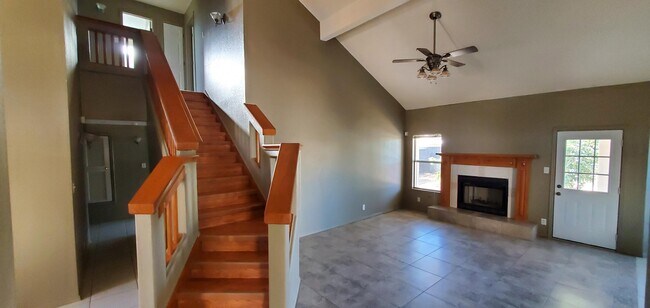 Building Photo - 12525 Tierra Cuervo Dr