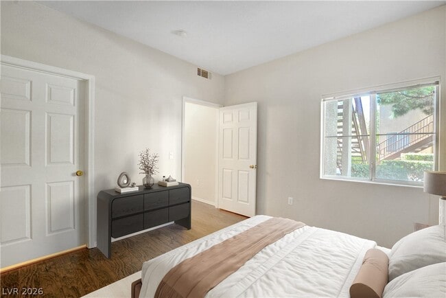 Building Photo - 8501 W University Ave