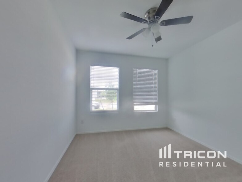 Building Photo - 11826 Hermosa Ln