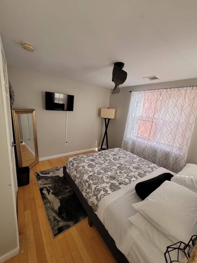 2ND FL. BEDROOM (1) - 1834 Brandywine St