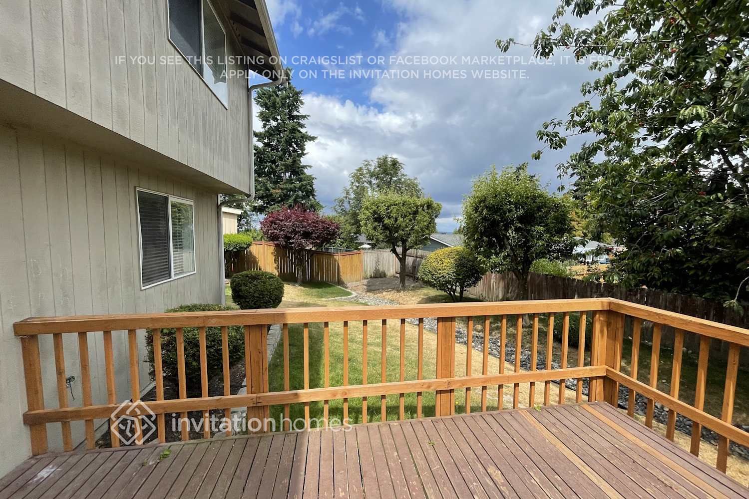 Building Photo - 25107 23rd Ct S