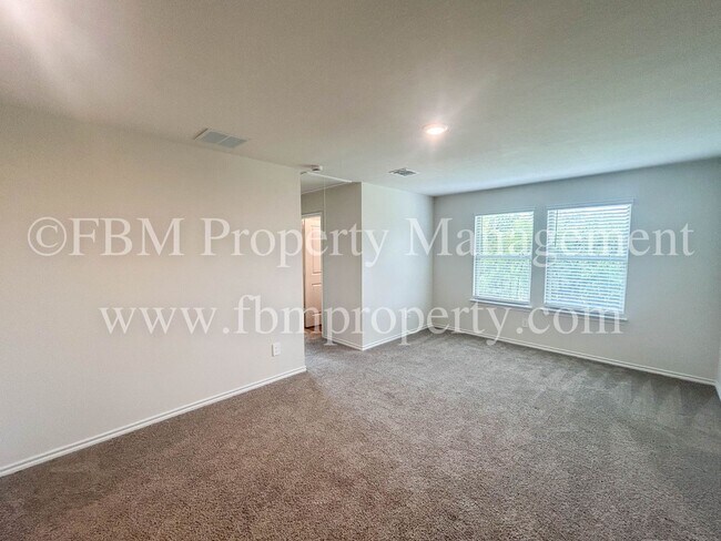 Building Photo - 935 Keystone Ct