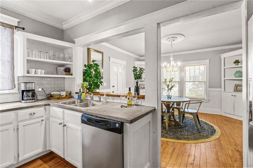 Building Photo - 2608 Church St NW