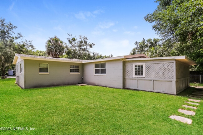 Building Photo - 5023 Donnybrook Ave