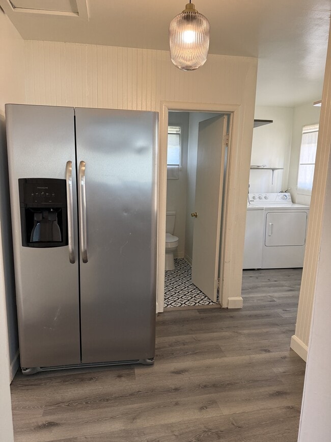 Building Photo - 116 S Arroyo Seco St