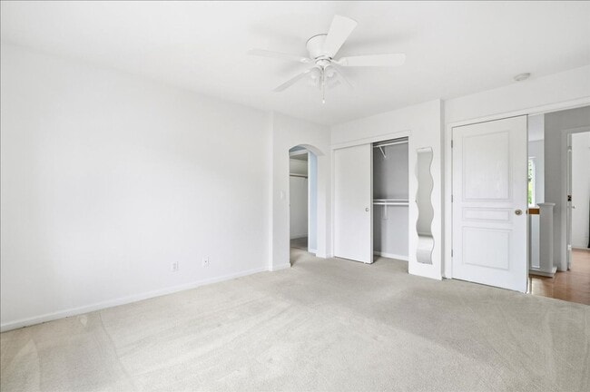 Building Photo - 3224 Via Verde Terrace