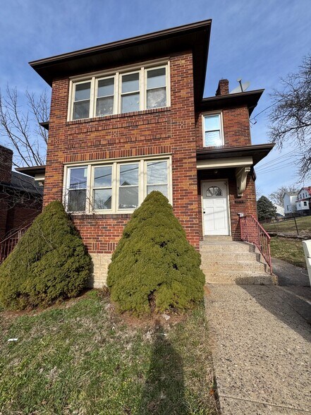 Building Photo - 3419 Grover St