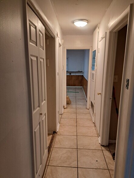 Building Photo - 4046 Keating Dr