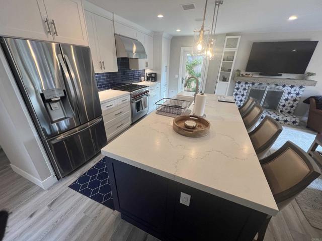 Building Photo - 250 Avenida Monterey