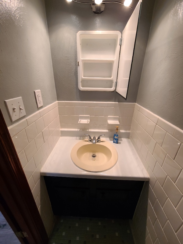 Building Photo - 8116 Tidal Rd