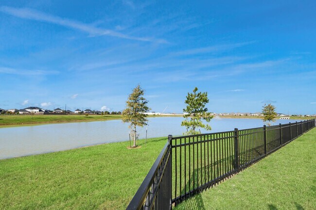 Building Photo - 1472 Sundown Gln Ln