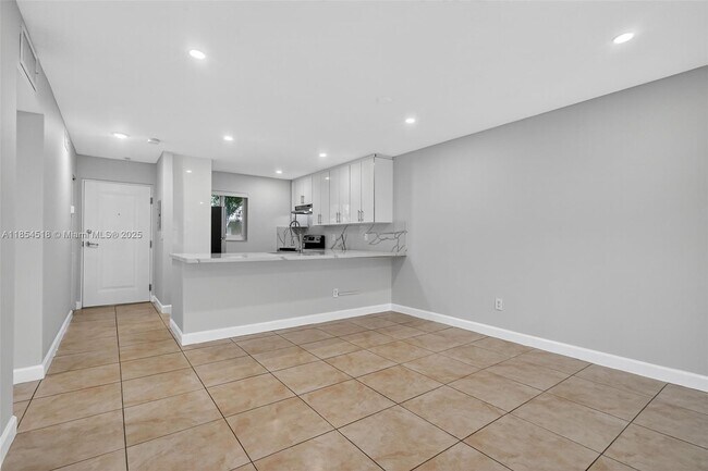 Building Photo - 7705 Camino Real