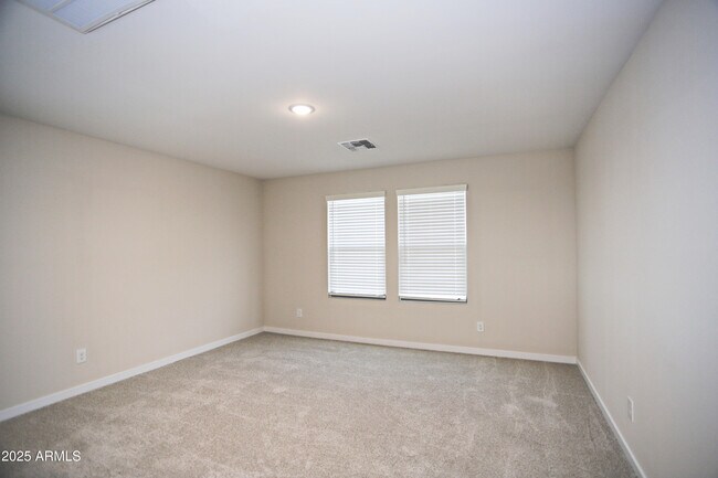 Building Photo - 7865 N 79th Ave
