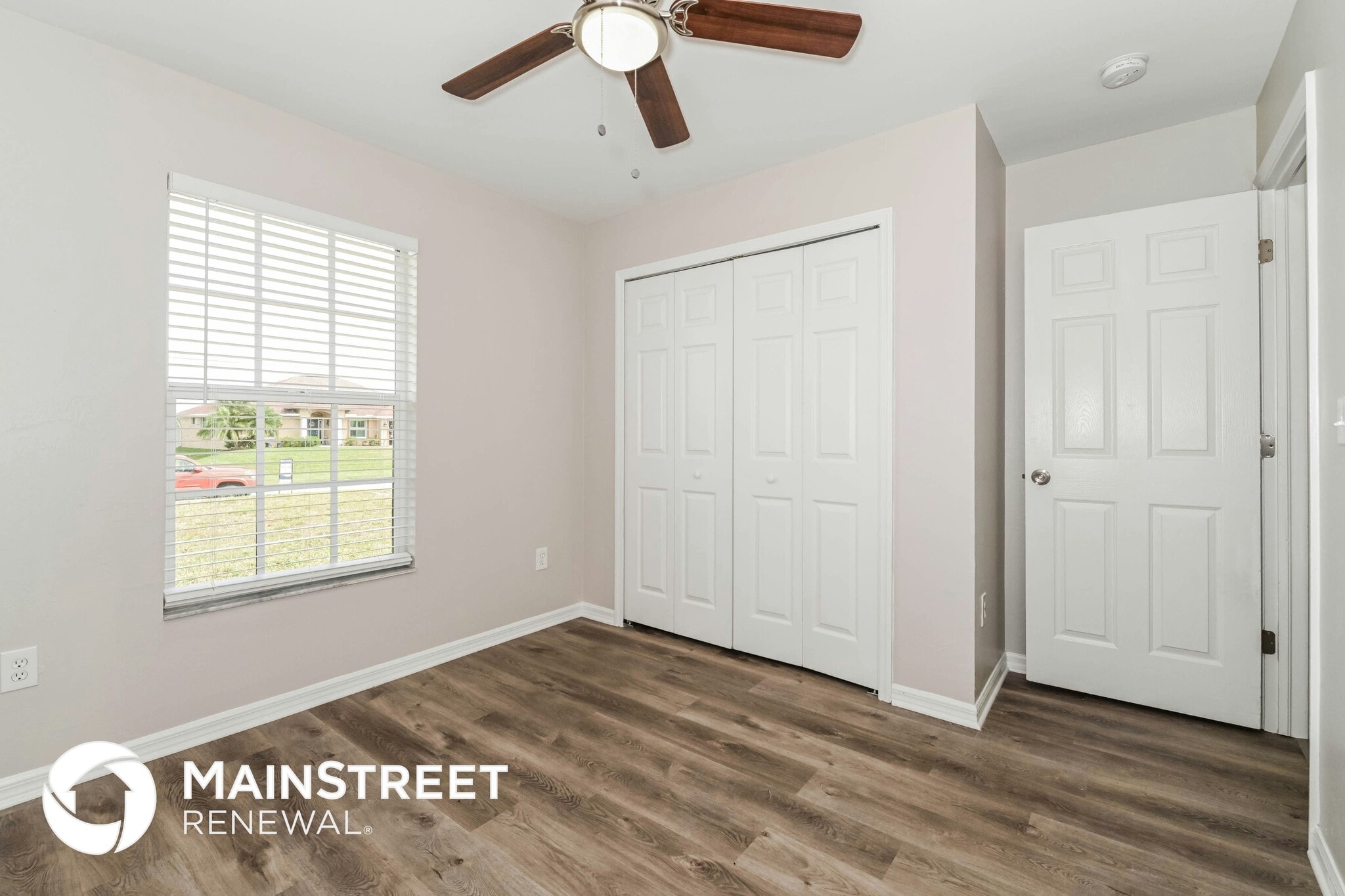 Building Photo - 2216 NW 5th St