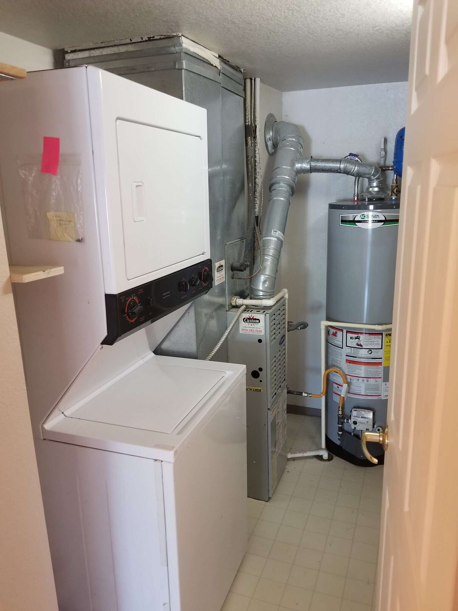 Washer and Dryer in unit - 1225 W Prospect Rd