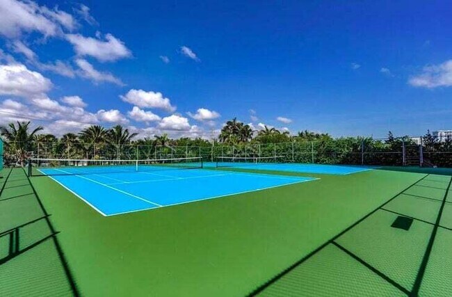 Building Photo - 4200 N Ocean Dr