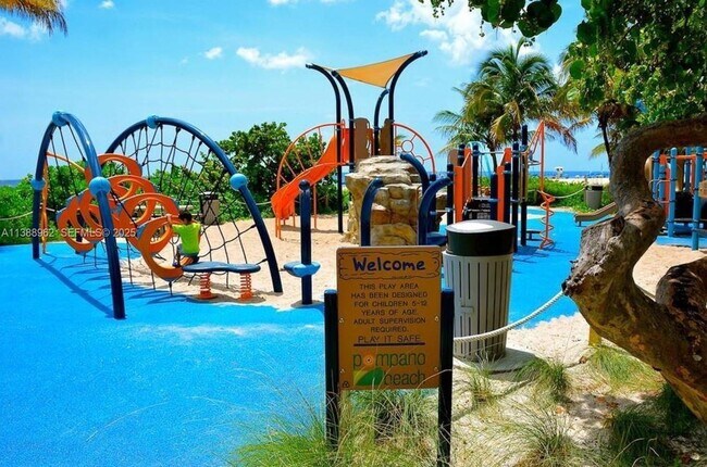 Building Photo - 1690 NE 25th Ave