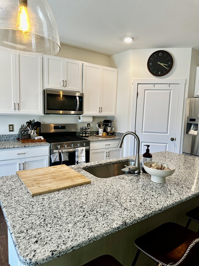 Building Photo - 273 Neals Landing Rd