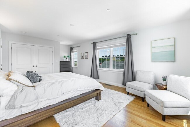 Building Photo - 10 Allen Ct