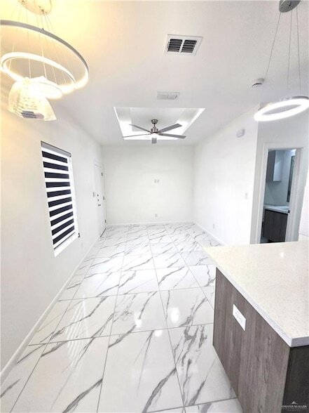 Building Photo - 3201 Magdalena St