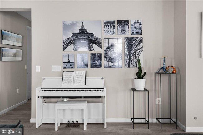 Building Photo - 154 Nevermore Dr