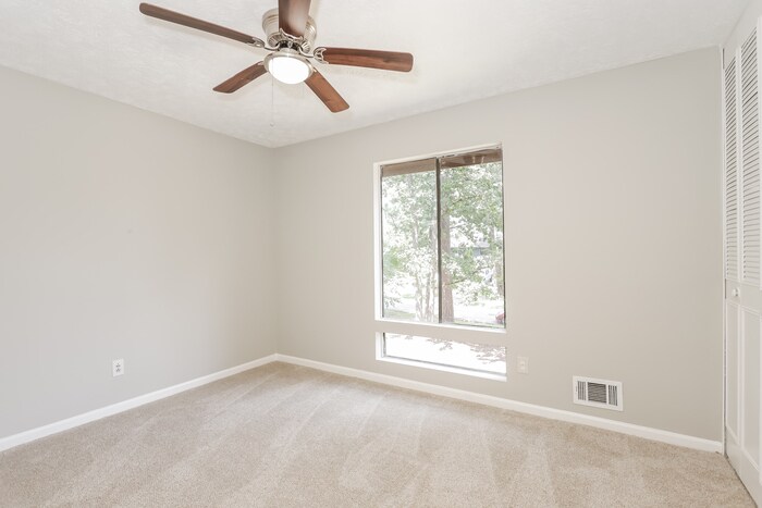 Building Photo - 6740 Creekmoor Ln