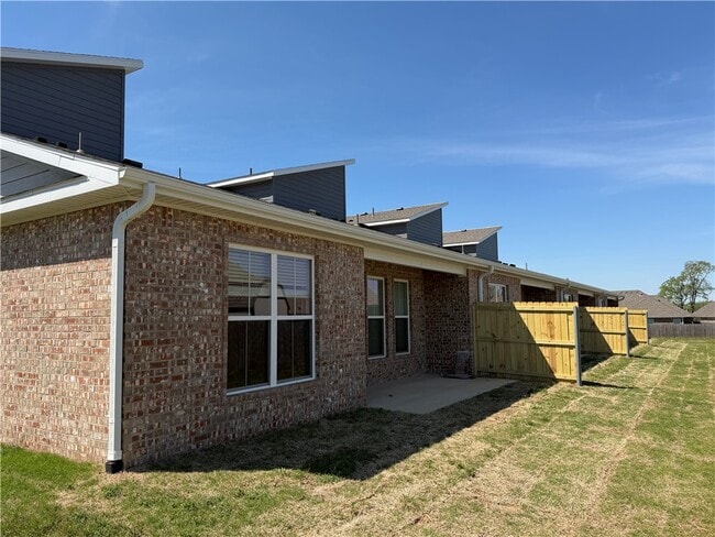 Building Photo - 938 Seaborn Wy