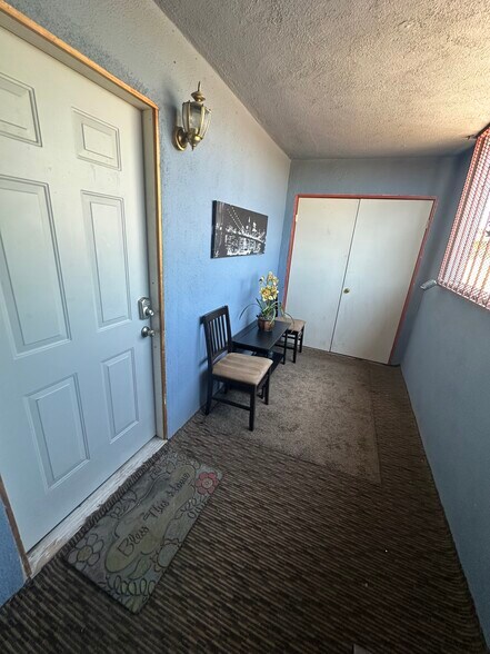 Building Photo - 506 McKellar Cir