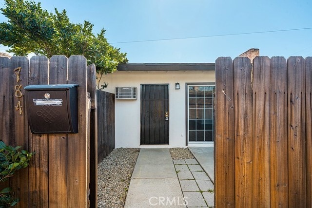 Building Photo - 784 N Shattuck Pl