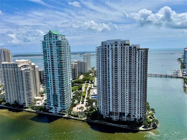 Building Photo - 300 S Biscayne Blvd